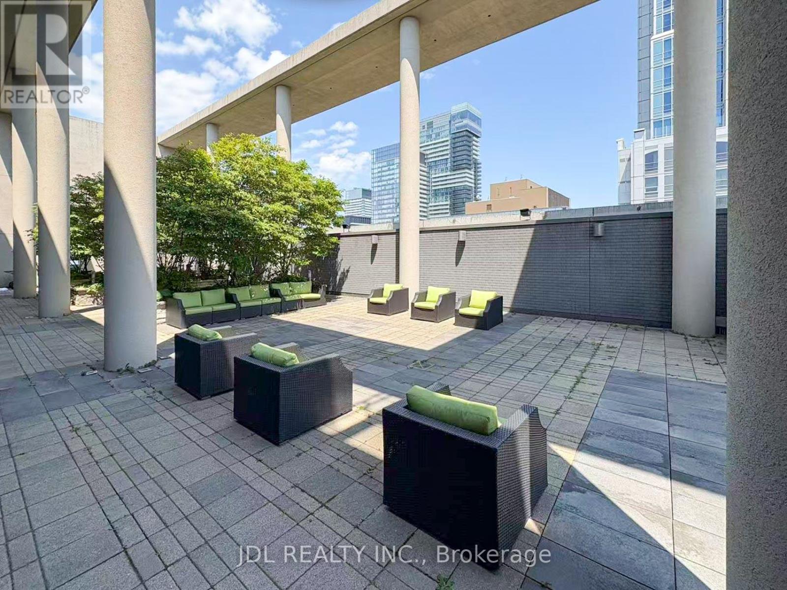 2302 - 770 Bay Street, Toronto, Ontario  M5G 0A6 - Photo 47 - C12989204
