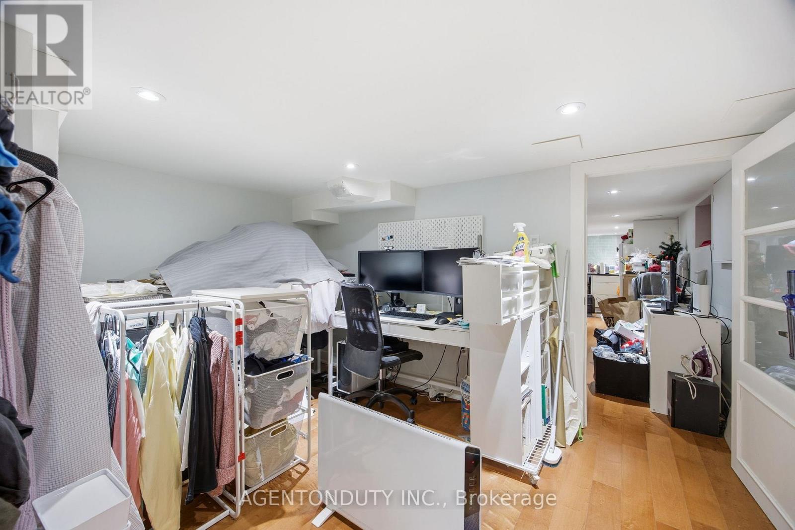 51 Perth Avenue, Toronto, Ontario  M6R 2C1 - Photo 28 - C12989260