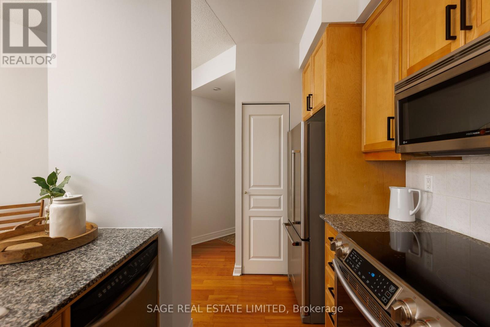 1206 - 100 Hayden Street, Toronto, Ontario  M4Y 3C7 - Photo 19 - C12989272