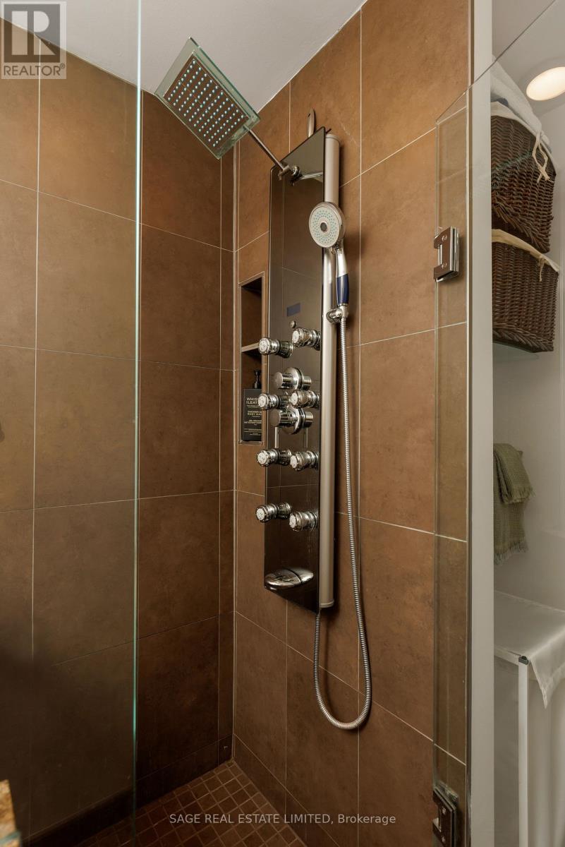 1206 - 100 Hayden Street, Toronto, Ontario  M4Y 3C7 - Photo 29 - C12989272