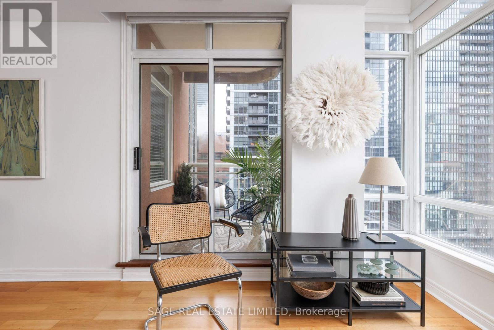 1206 - 100 Hayden Street, Toronto, Ontario  M4Y 3C7 - Photo 9 - C12989272