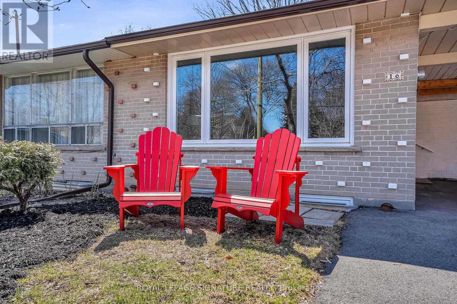 16 Tuna Court, Toronto, Ontario  M3A 3L1 - Photo 2 - C12989296