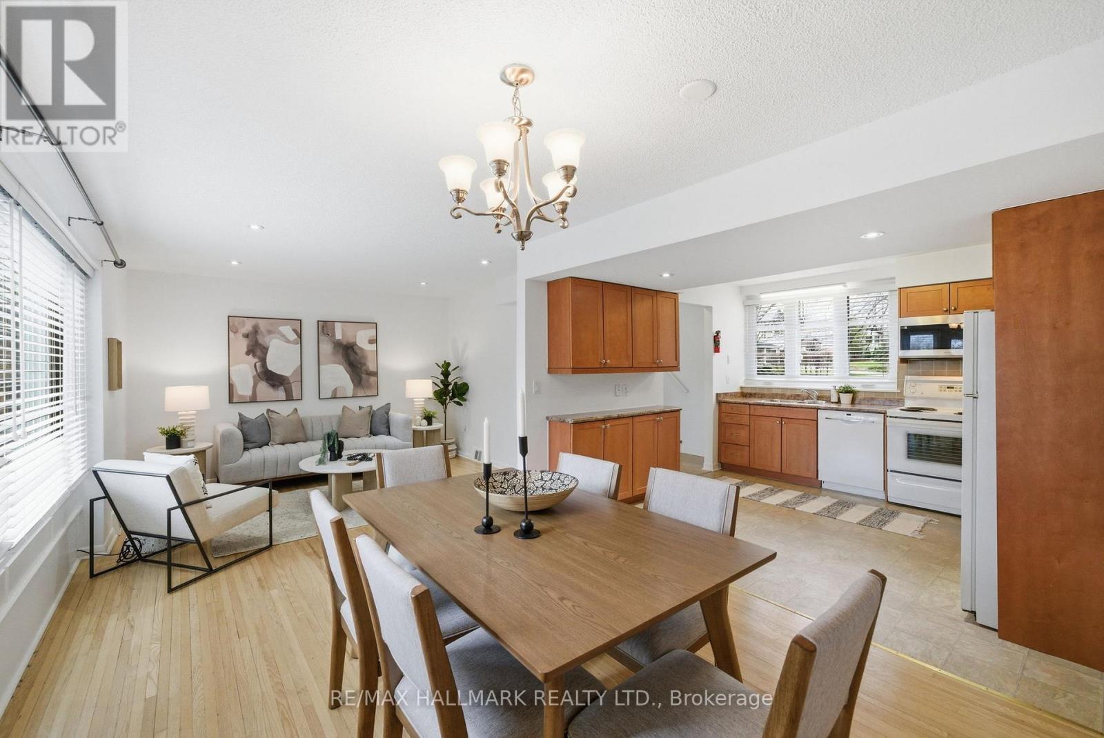 28 Langbourne Place, Toronto, Ontario  M3B 1A9 - Photo 19 - C12989334