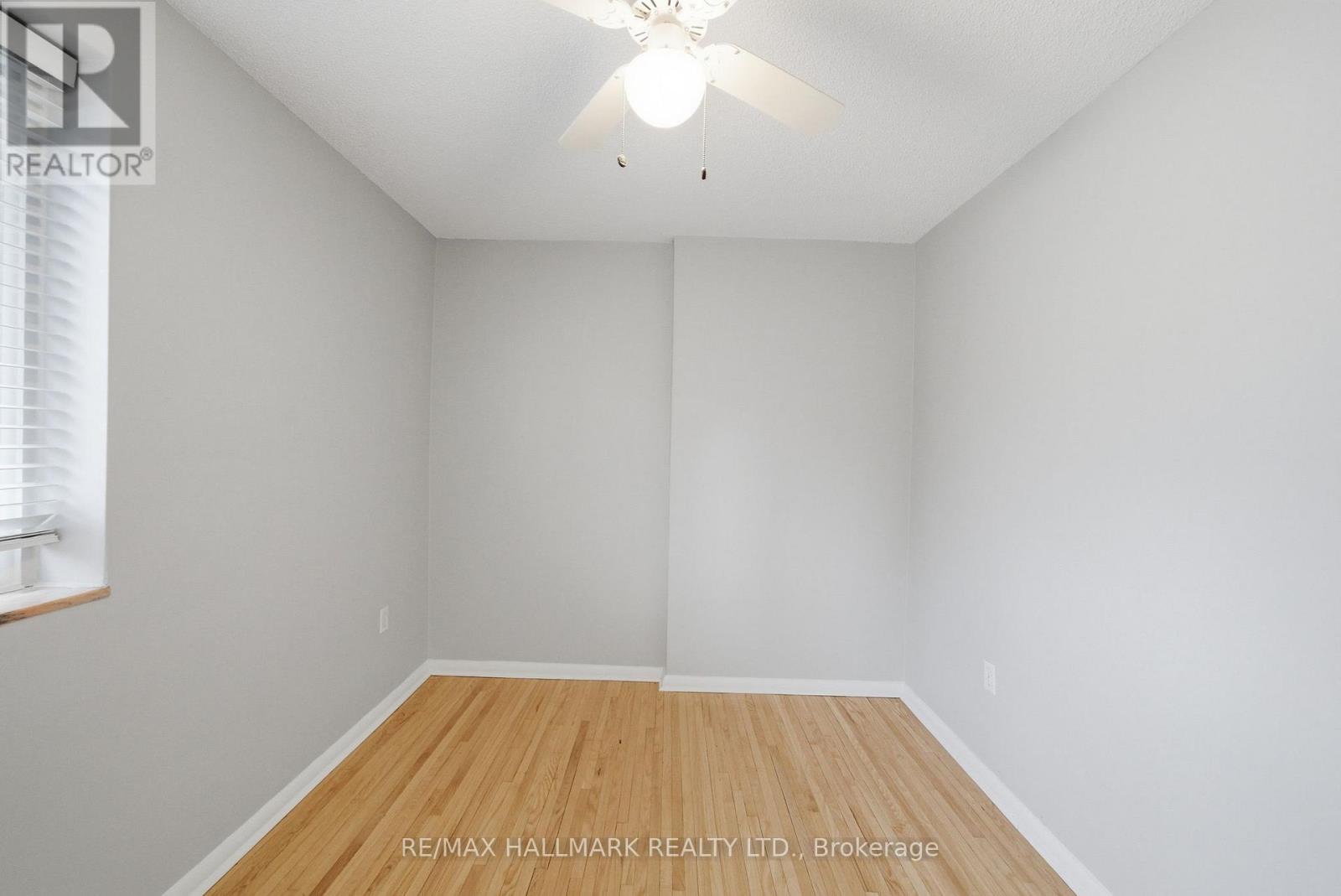 28 Langbourne Place, Toronto, Ontario  M3B 1A9 - Photo 29 - C12989334