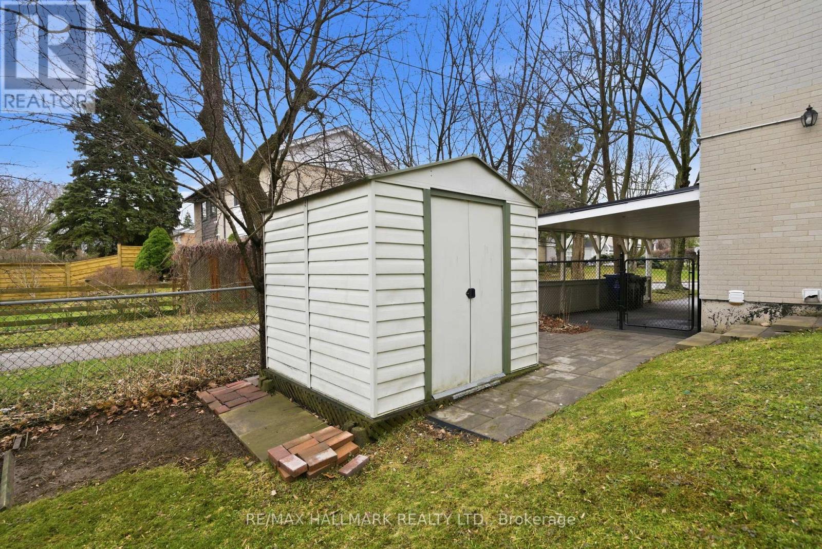 28 Langbourne Place, Toronto, Ontario  M3B 1A9 - Photo 44 - C12989334