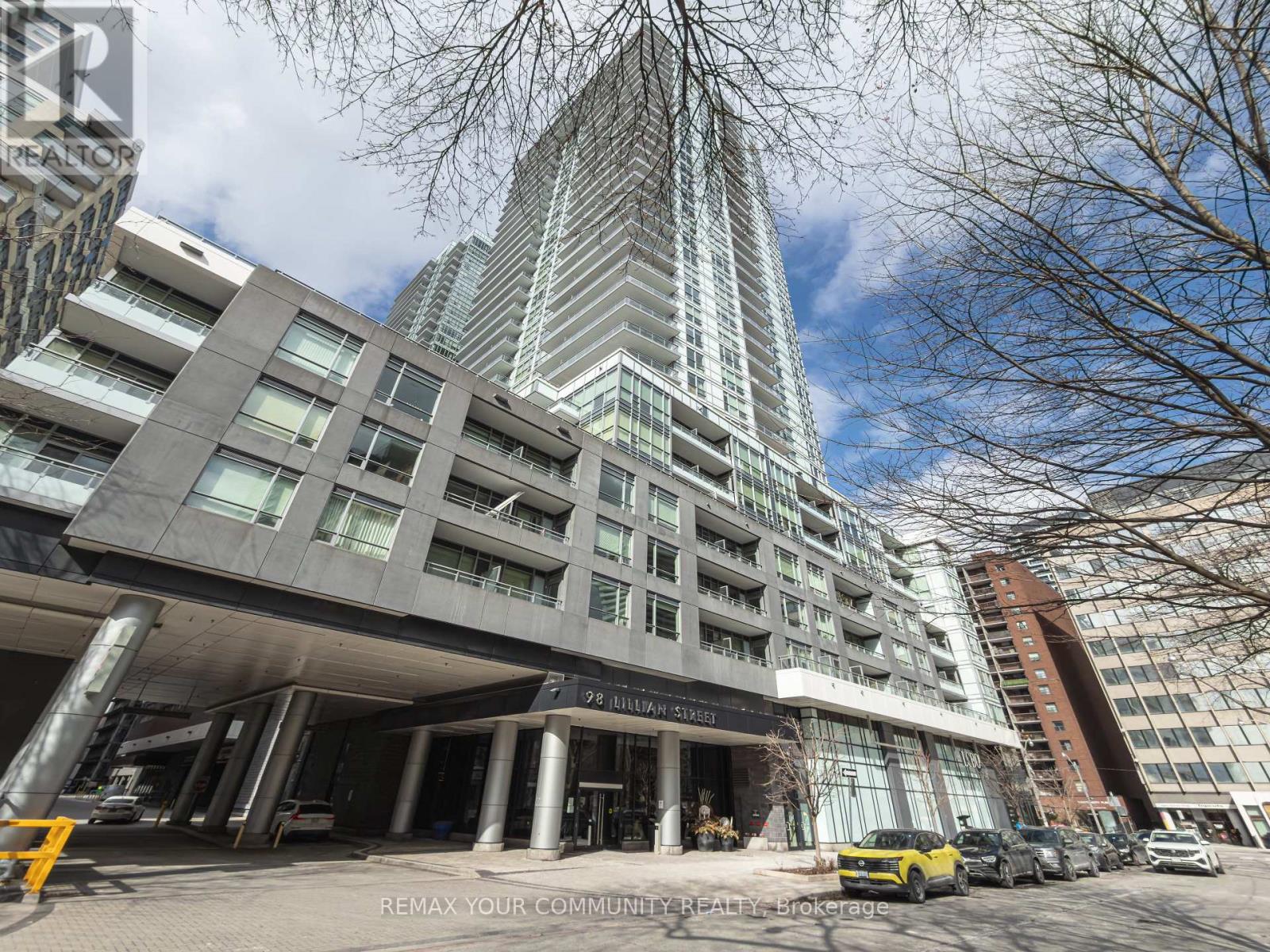 724 - 98 LILLIAN STREET, Toronto, Ontario