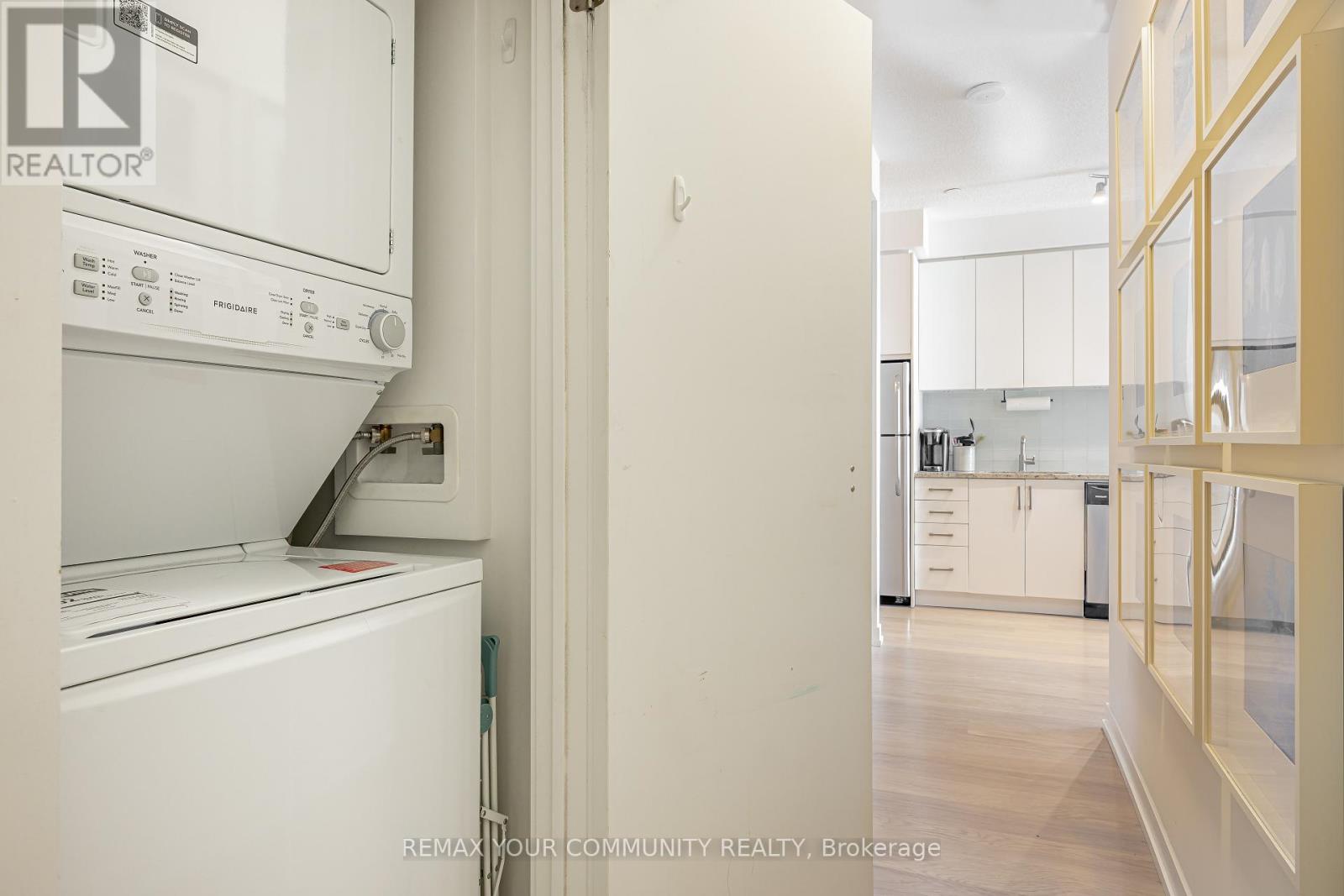 724 - 98 Lillian Street, Toronto, Ontario  M4P 2Y3 - Photo 12 - C12989338