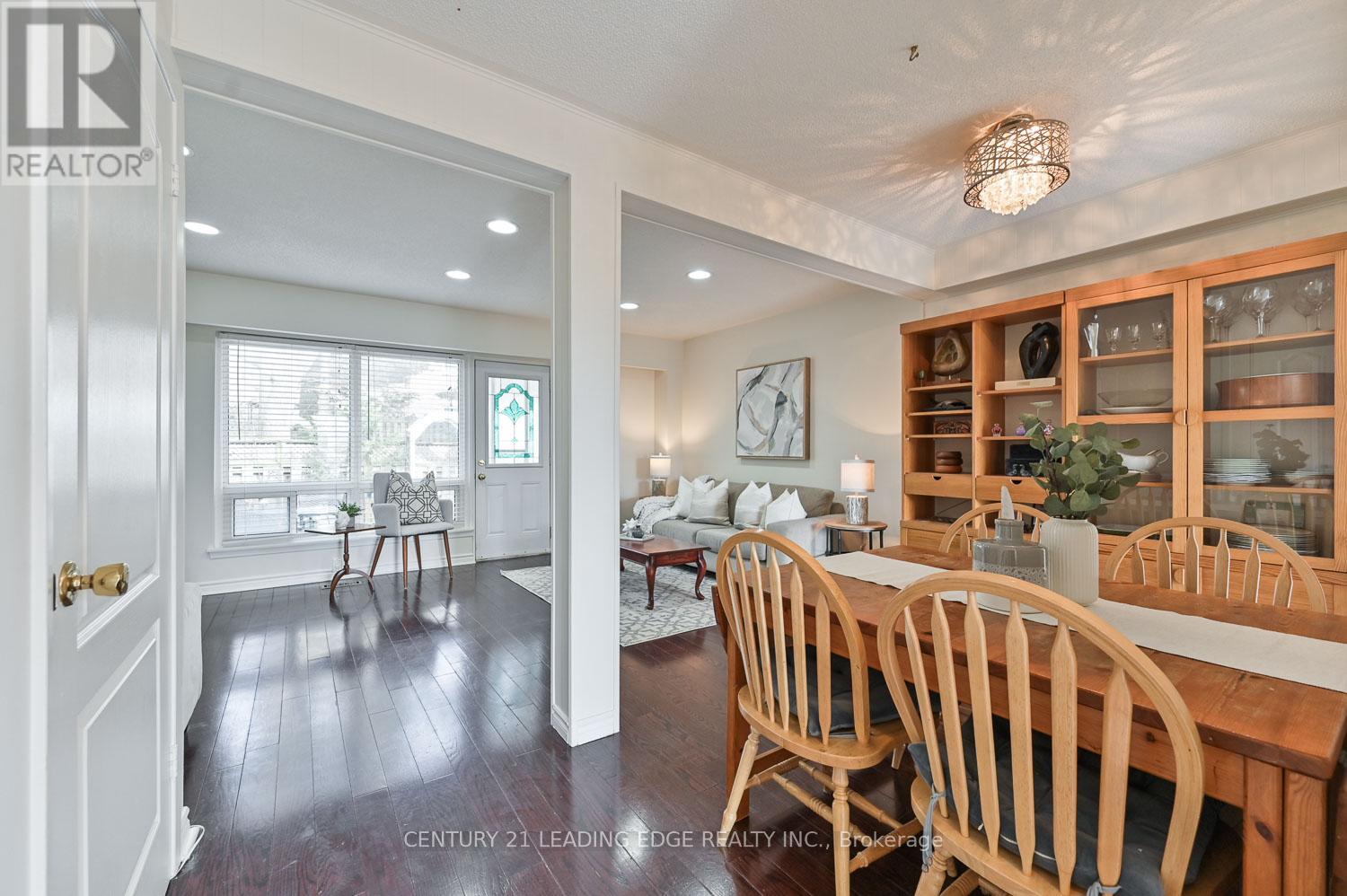 15 - 1 Wootten Way S, Markham, Ontario  L3P 3H7 - Photo 11 - N12918362