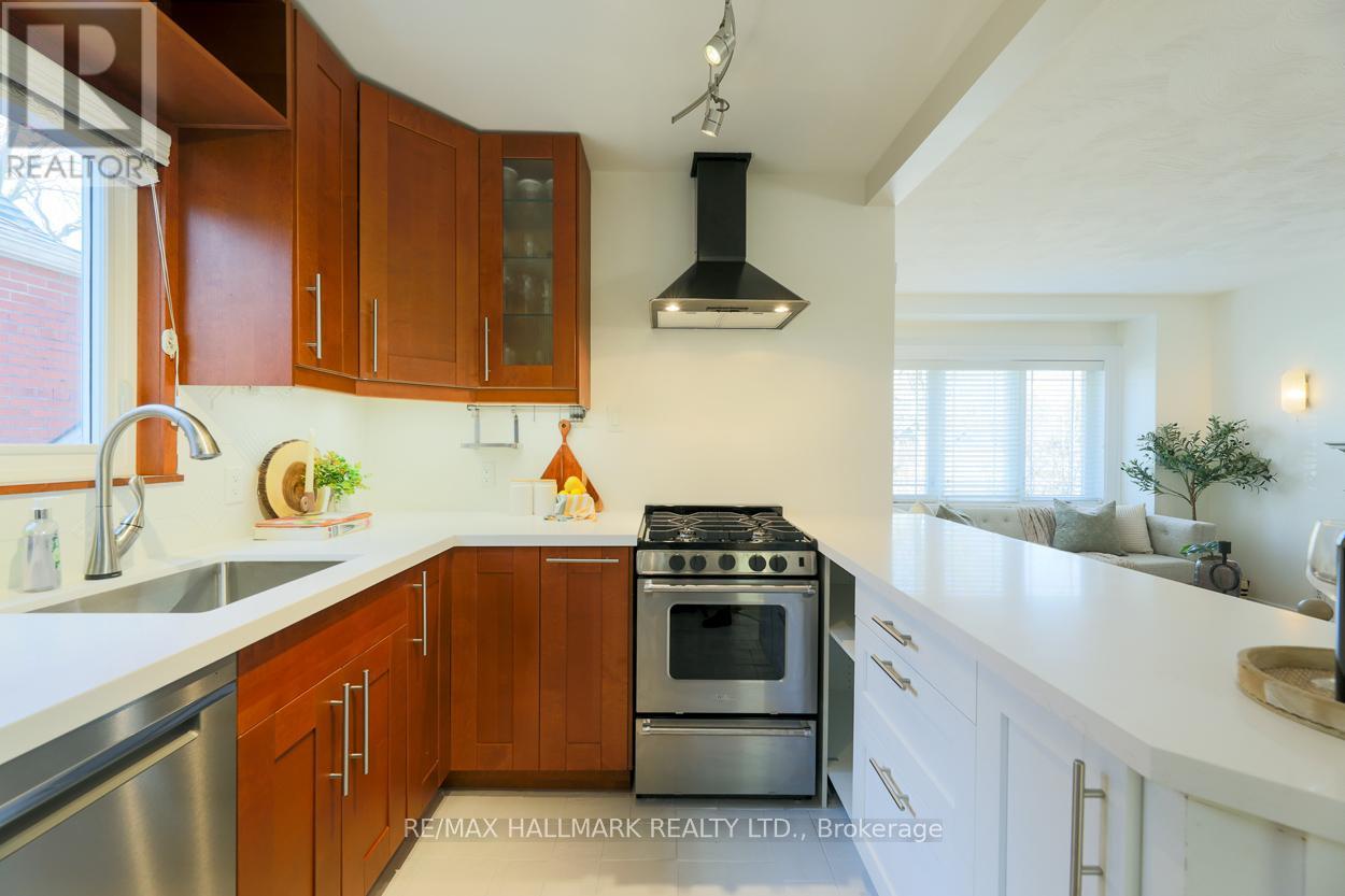 105 Dunington Drive, Toronto, Ontario  M1N 3E4 - Photo 10 - E12989218