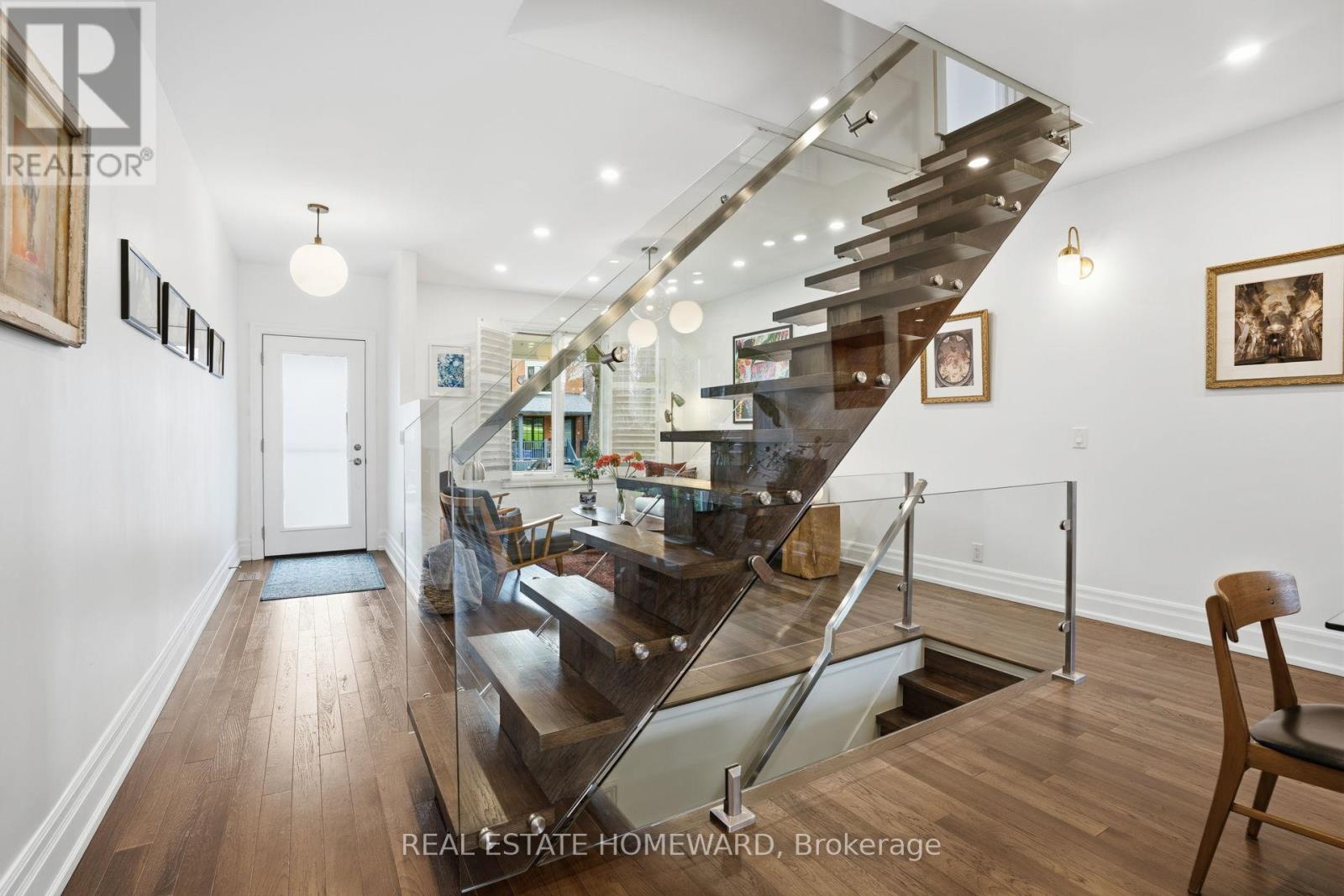 111 Withrow Avenue, Toronto, Ontario  M4K 1C8 - Photo 20 - E12989228