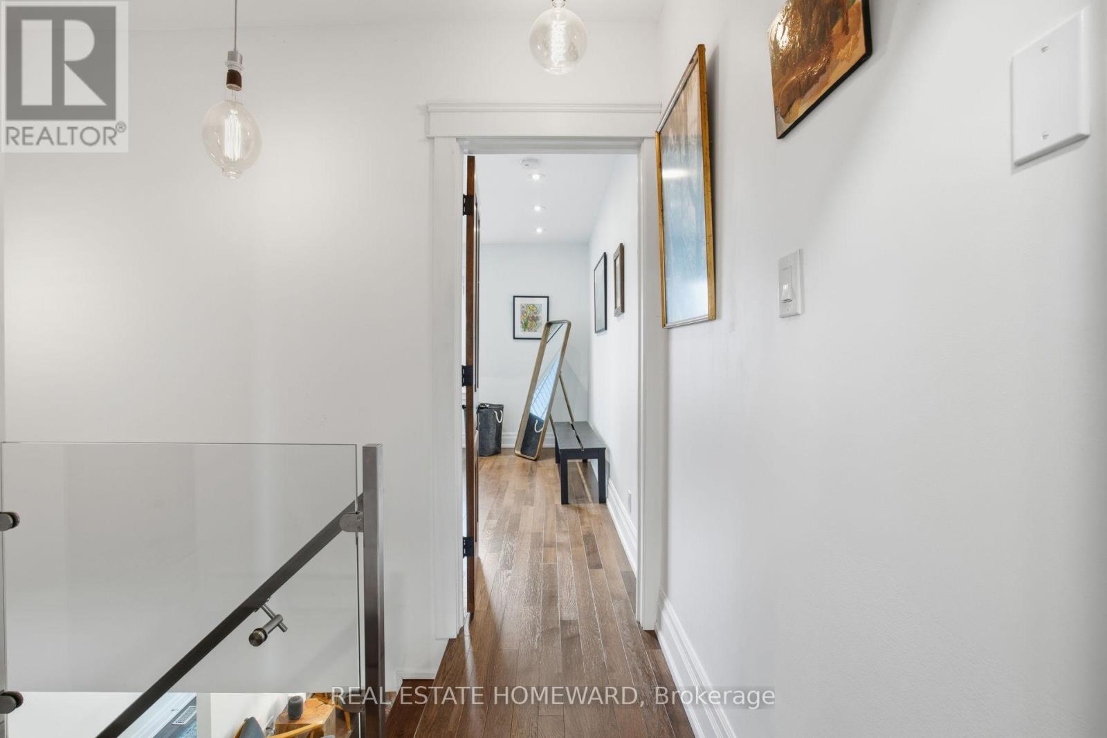 111 Withrow Avenue, Toronto, Ontario  M4K 1C8 - Photo 22 - E12989228