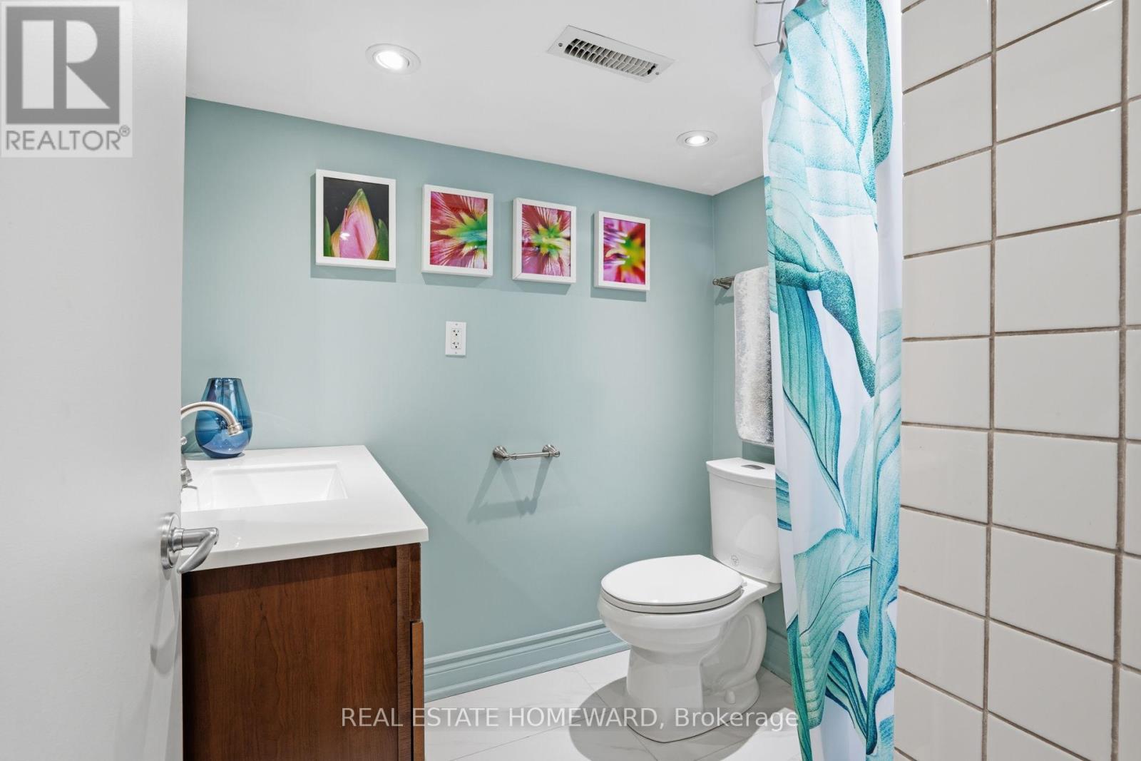 111 Withrow Avenue, Toronto, Ontario  M4K 1C8 - Photo 38 - E12989228