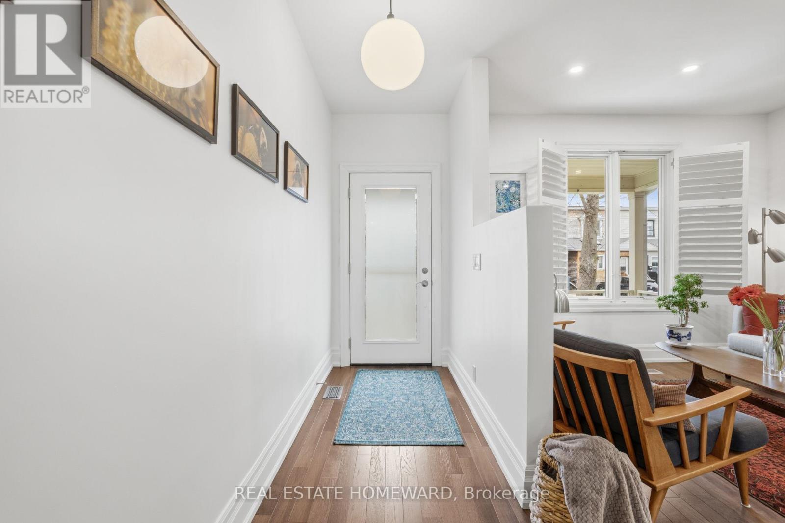 111 Withrow Avenue, Toronto, Ontario  M4K 1C8 - Photo 5 - E12989228