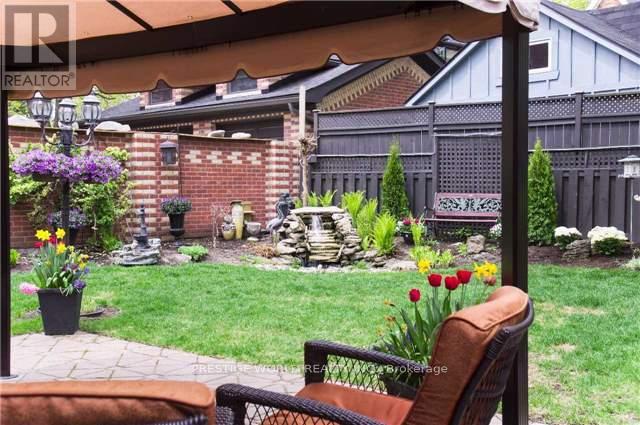 32 Playter Crescent, Toronto, Ontario  M4K 1S3 - Photo 21 - E12989330