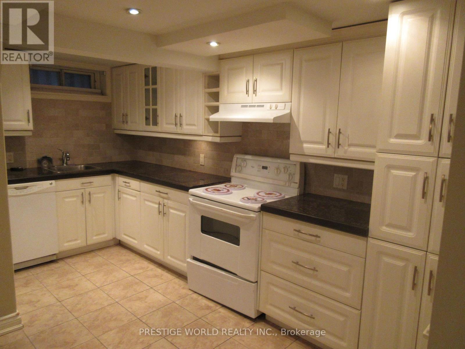 32 Playter Crescent, Toronto, Ontario  M4K 1S3 - Photo 27 - E12989330