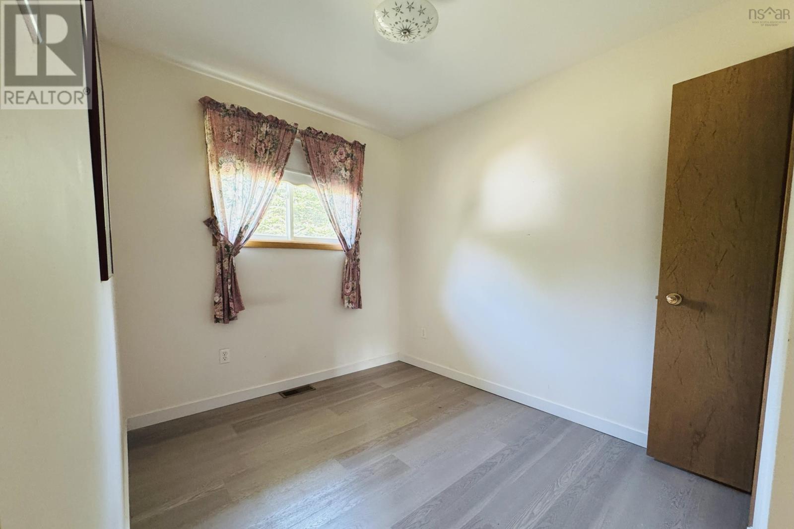 8013 Highway 209, Wards Brook, Nova Scotia  B0M 1S0 - Photo 9 - 202523760