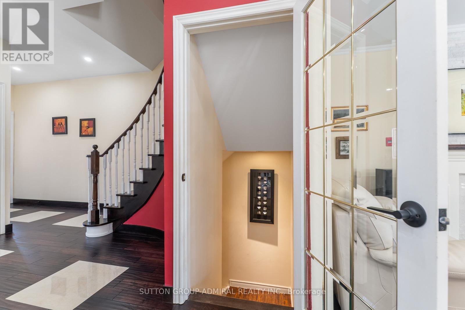 626 College Manor Drive, Newmarket, Ontario  L3Y 8M7 - Photo 30 - N12989224