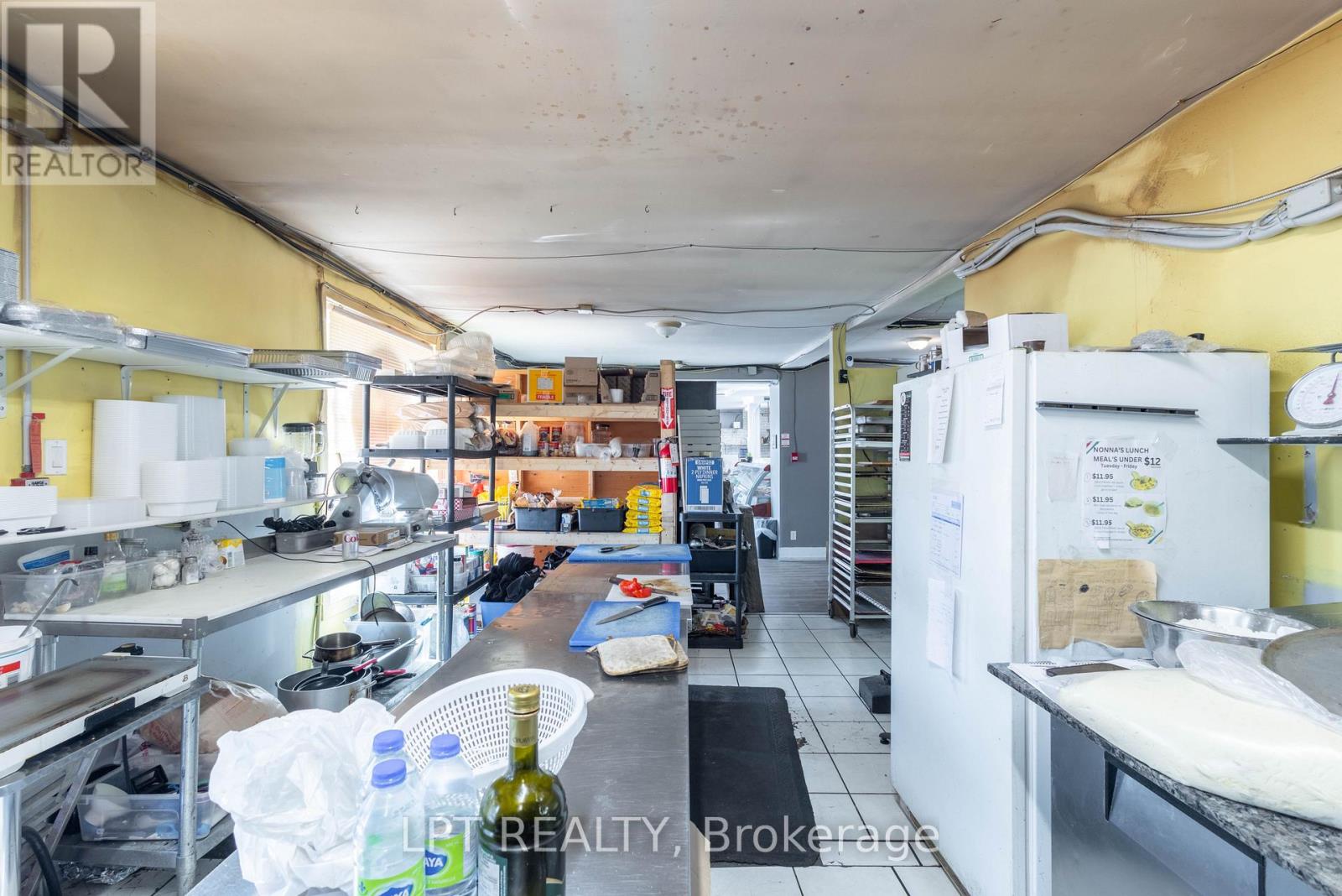 104 & 105 - 928 Lake Drive E, Georgina, Ontario  L0E 1L0 - Photo 20 - N12989234