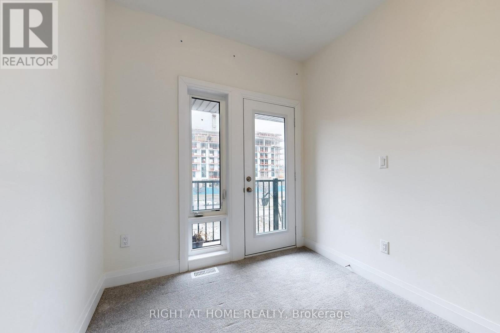 157 Blick Crescent, Aurora, Ontario  L4G 4A7 - Photo 31 - N12989240