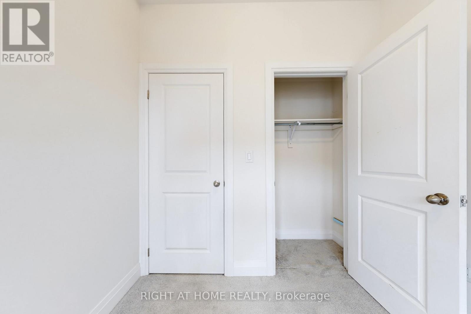 157 Blick Crescent, Aurora, Ontario  L4G 4A7 - Photo 32 - N12989240