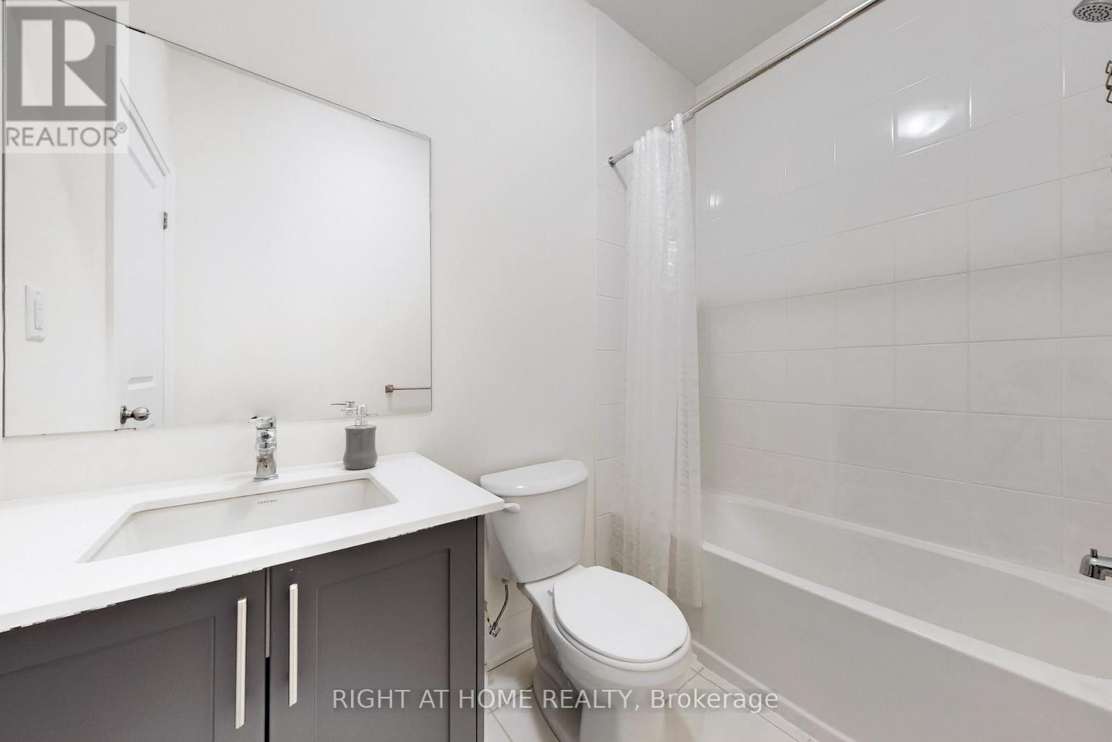 157 Blick Crescent, Aurora, Ontario  L4G 4A7 - Photo 33 - N12989240