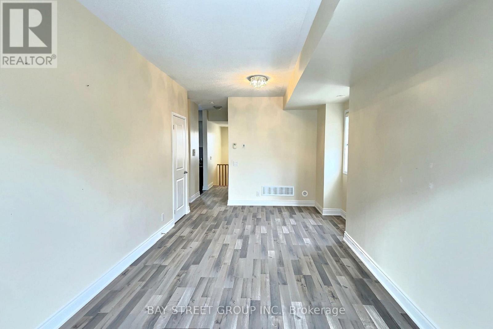 23 Ormerod Lane, Richmond Hill, Ontario  L4S 0G3 - Photo 4 - N12989300