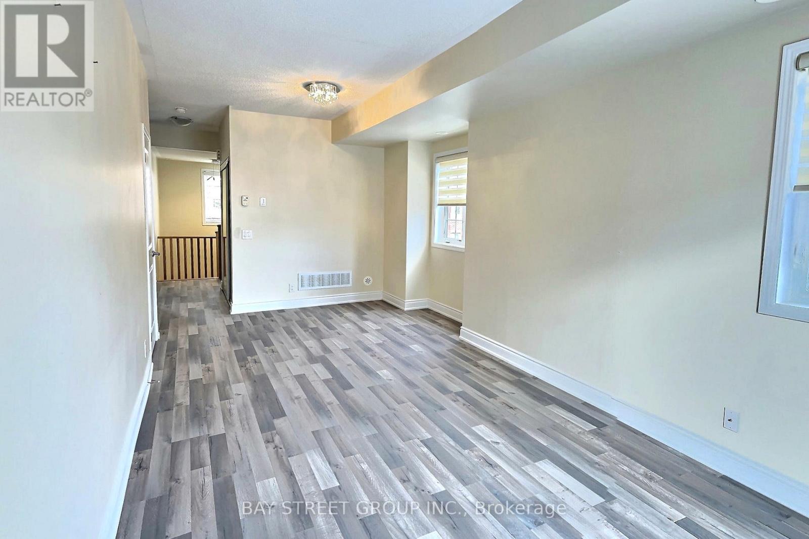 23 Ormerod Lane, Richmond Hill, Ontario  L4S 0G3 - Photo 5 - N12989300