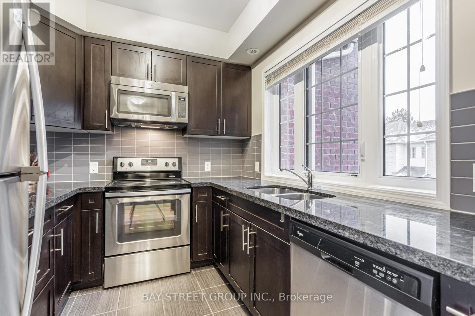 23 Ormerod Lane, Richmond Hill, Ontario  L4S 0G3 - Photo 7 - N12989300