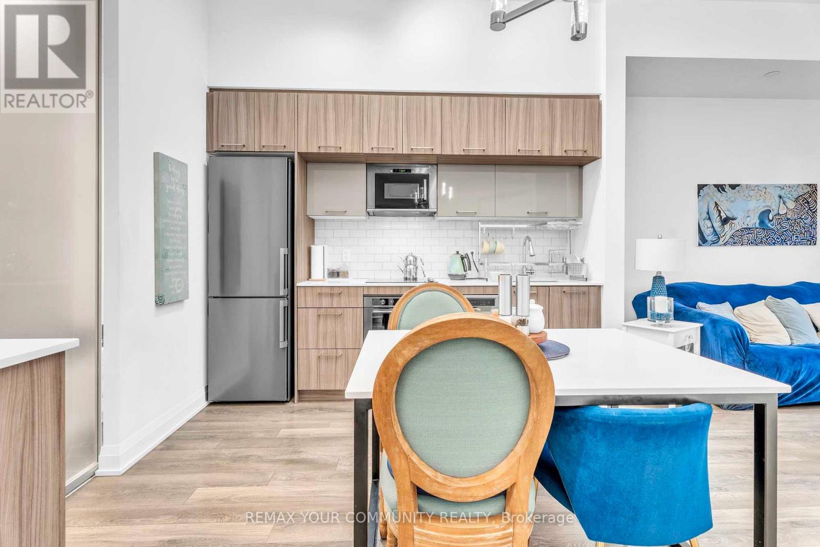 112 - 4800 Highway 7 Road, Vaughan, Ontario  L4L 1H8 - Photo 10 - N12989310