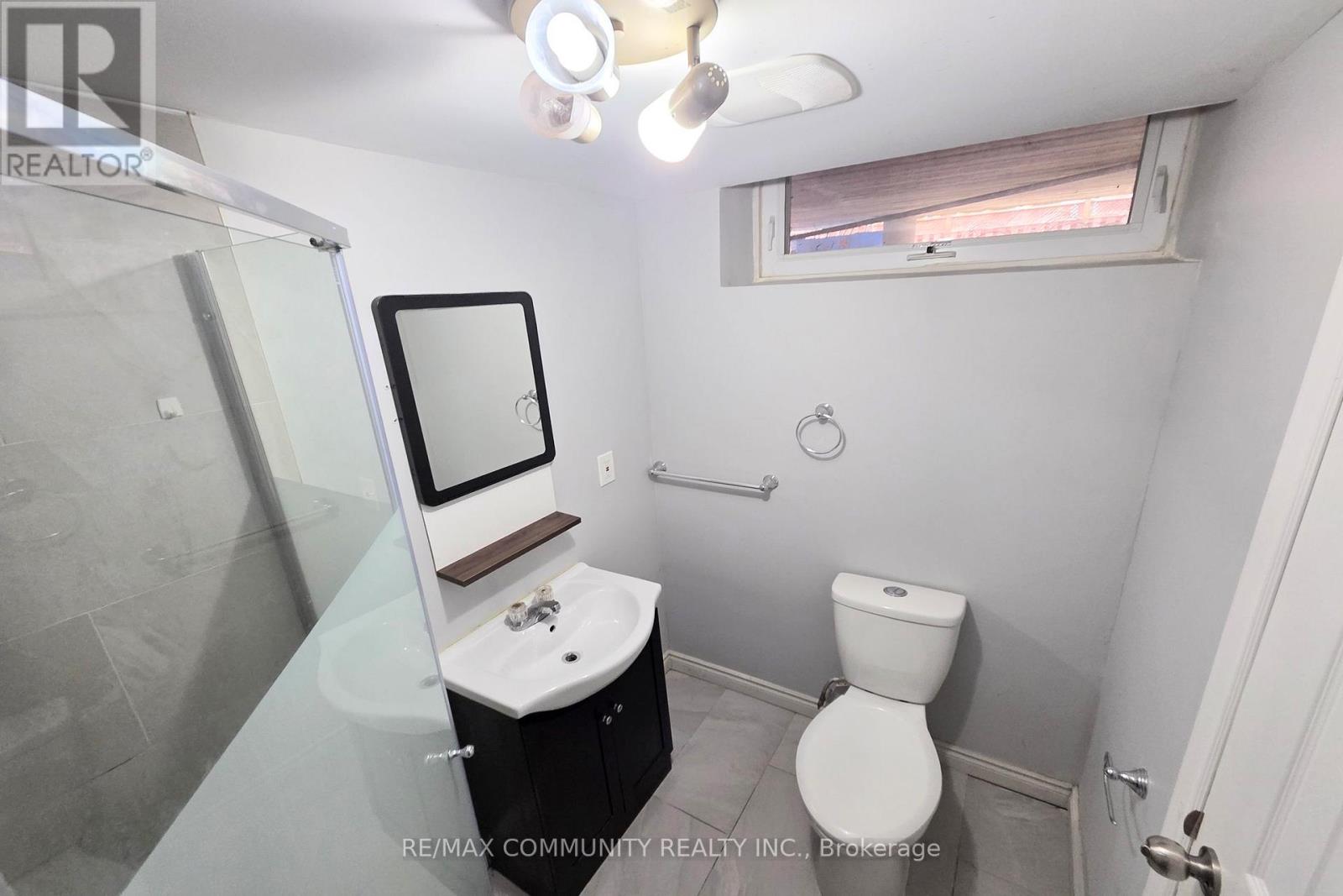 #1 - 81 Oxford Street, Richmond Hill, Ontario  L4C 4L6 - Photo 16 - N12989316