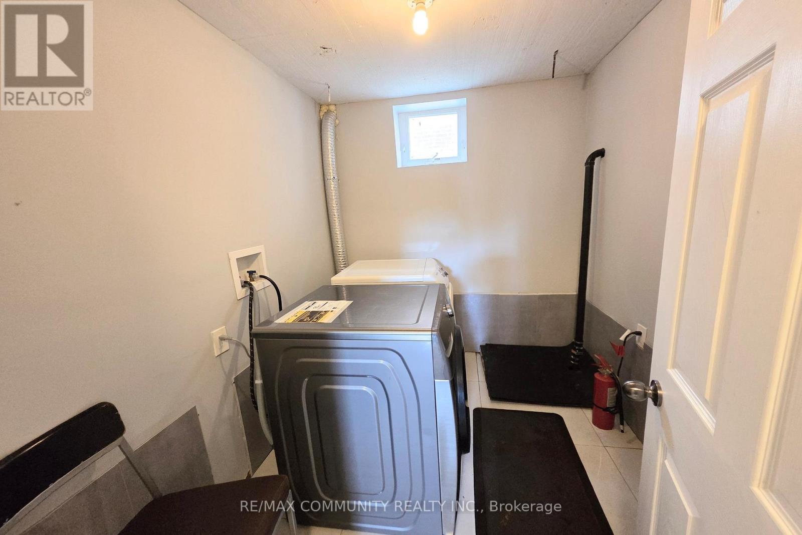 #1 - 81 Oxford Street, Richmond Hill, Ontario  L4C 4L6 - Photo 18 - N12989316