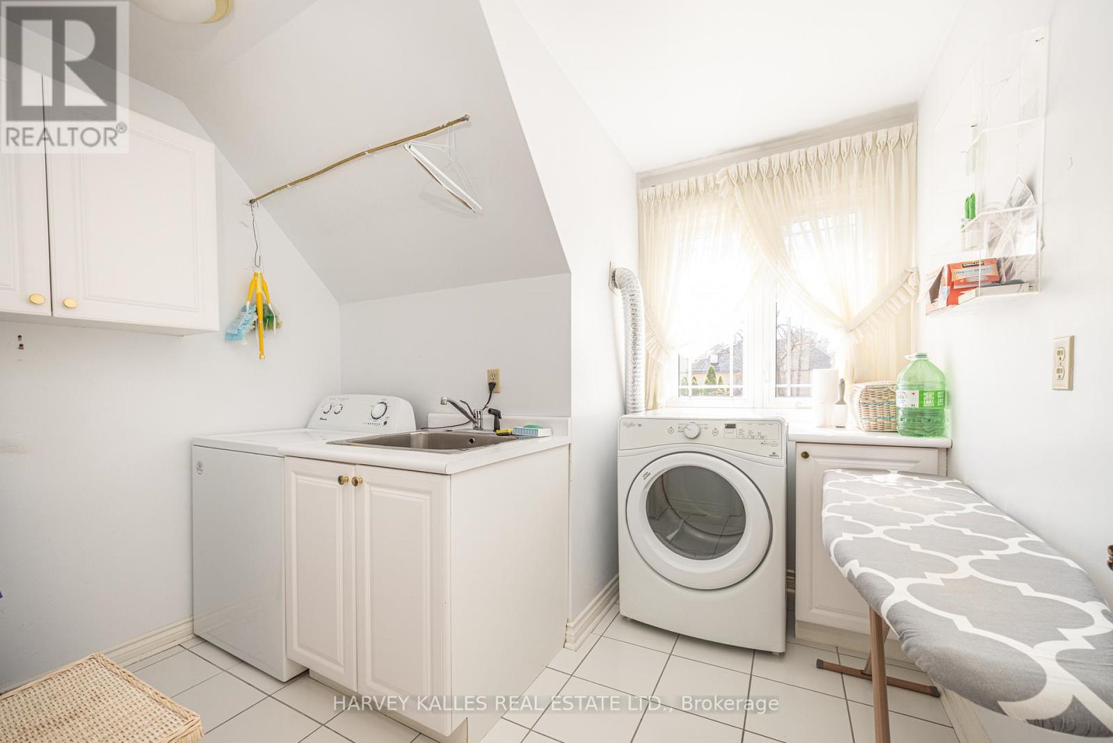 10 Whitelaw Court, Markham, Ontario  L3T 5E7 - Photo 30 - N12989322