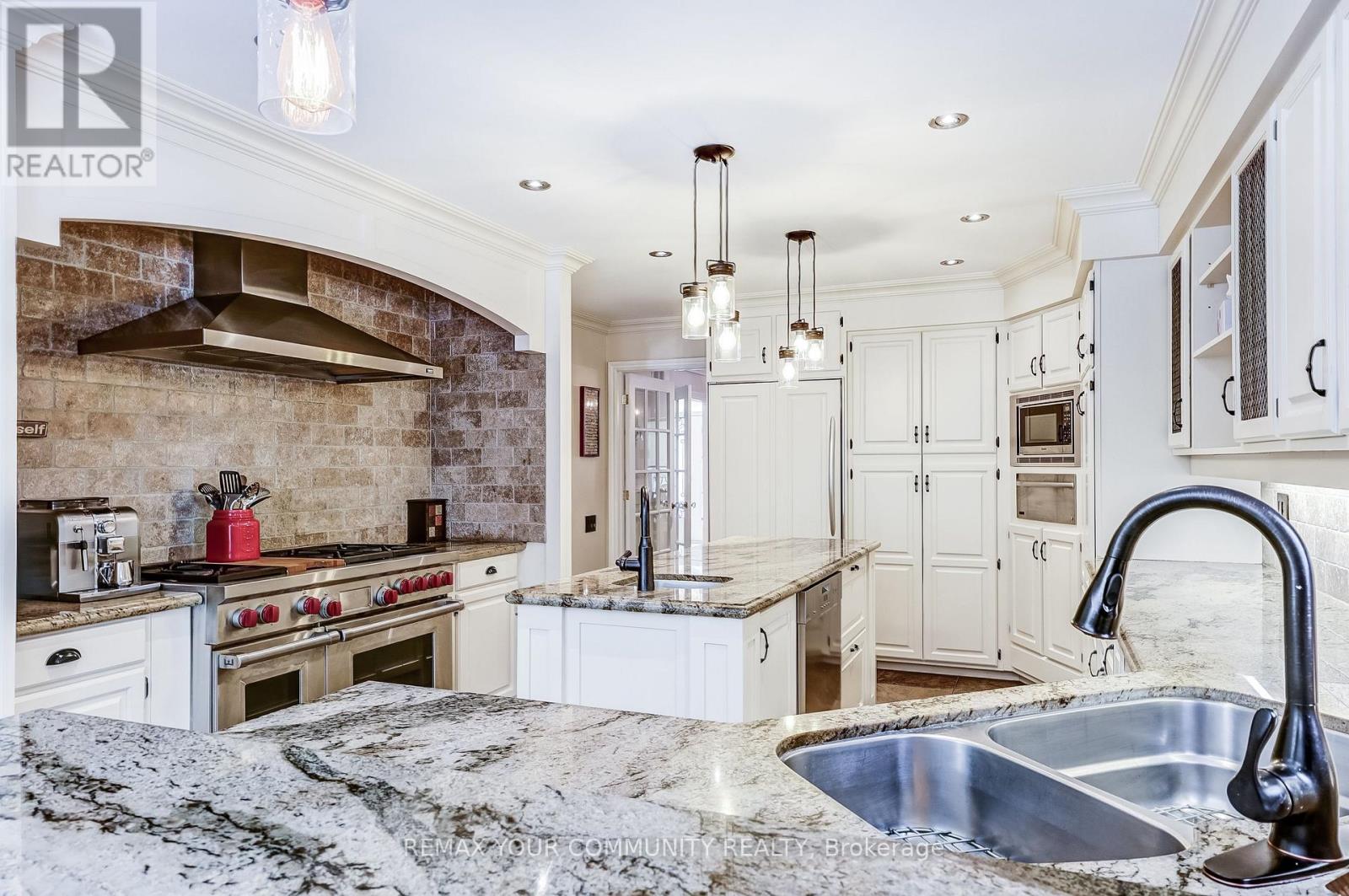 30 Deanbank Drive, Markham, Ontario  L3T 1Z3 - Photo 19 - N12989326