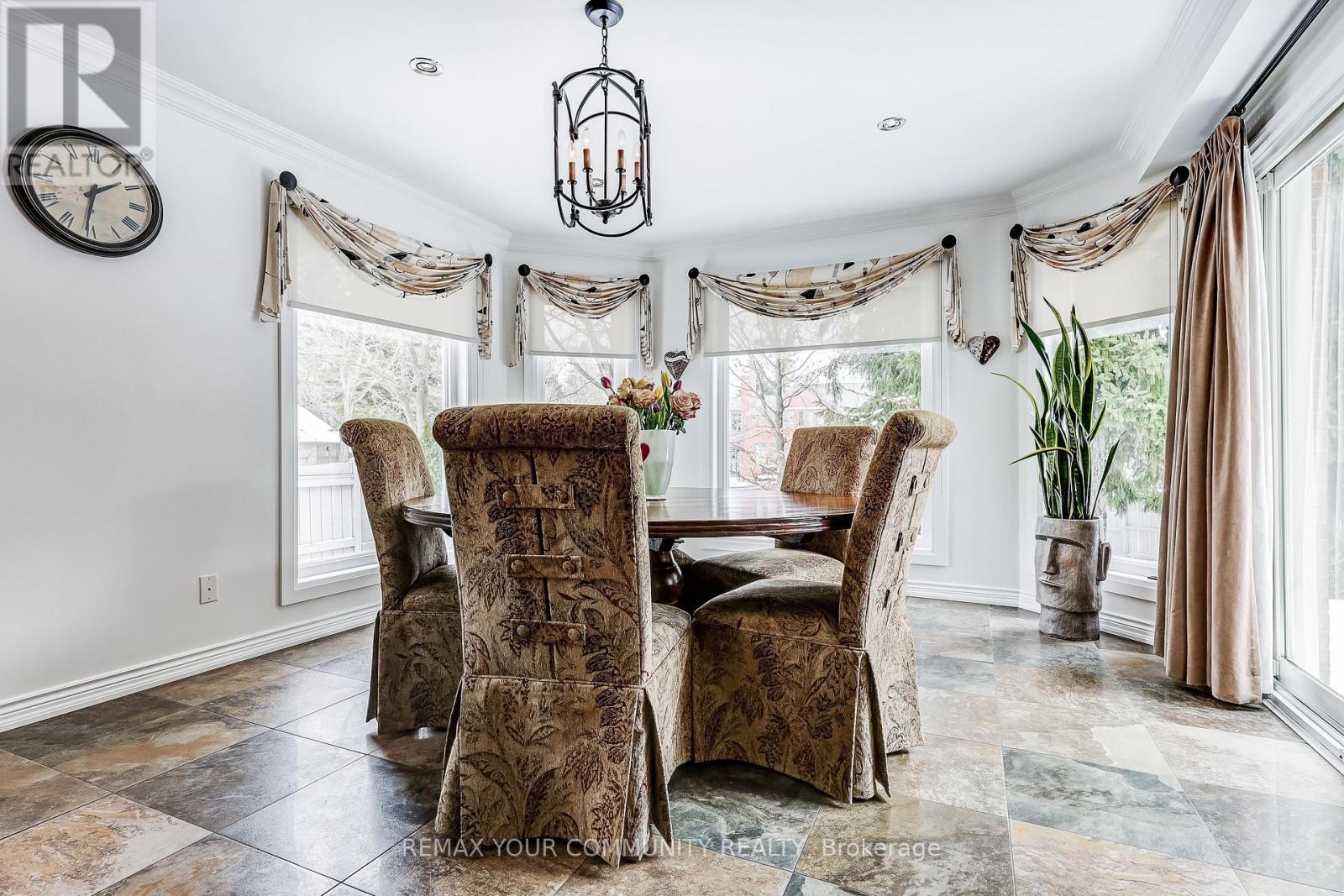 30 Deanbank Drive, Markham, Ontario  L3T 1Z3 - Photo 21 - N12989326