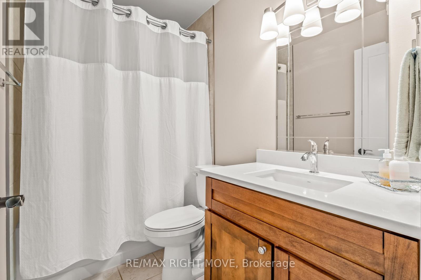 9 Sunrise Circle, Wasaga Beach, Ontario  L9Z 1H3 - Photo 28 - S12989210