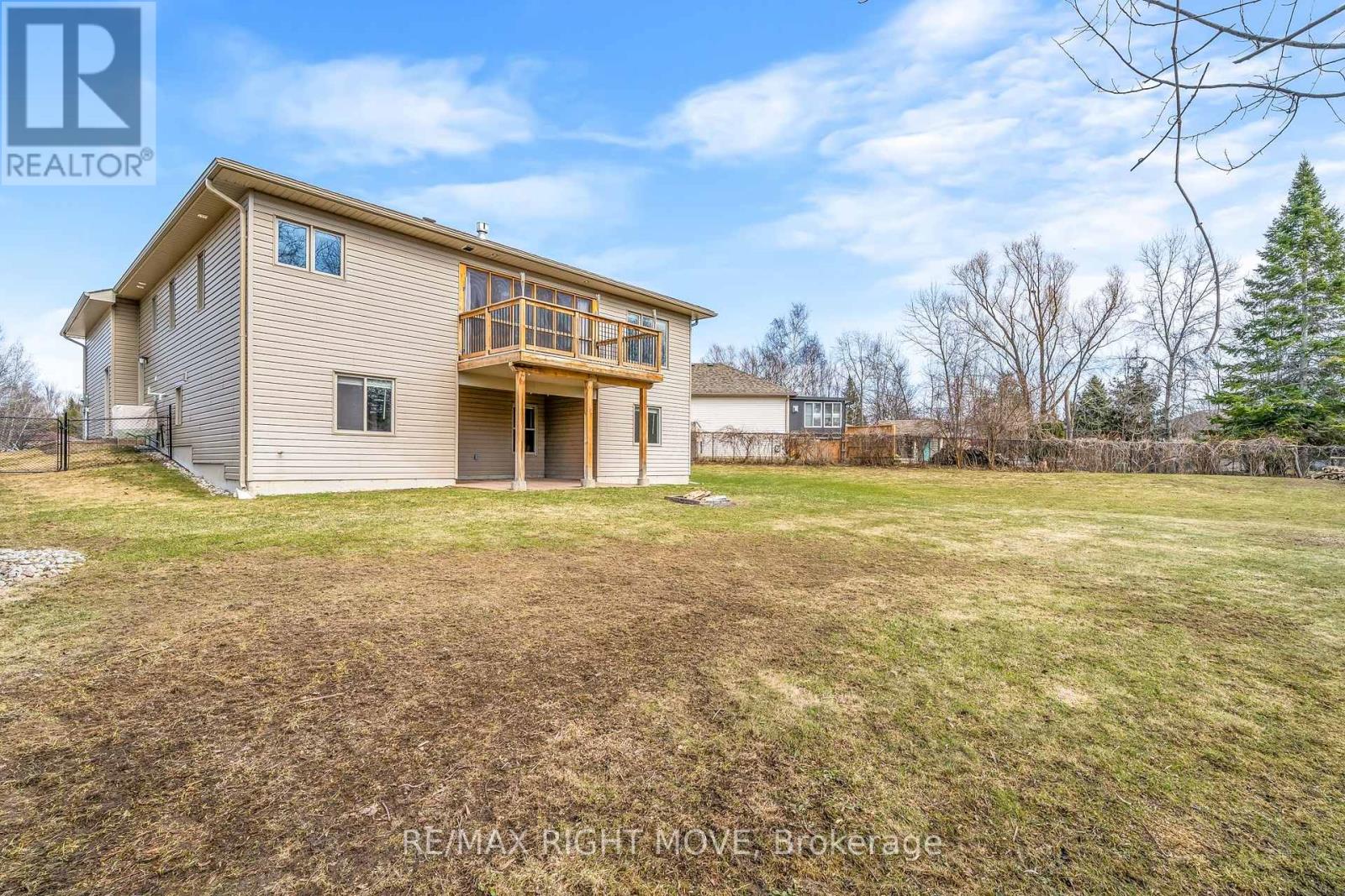 9 Sunrise Circle, Wasaga Beach, Ontario  L9Z 1H3 - Photo 44 - S12989210