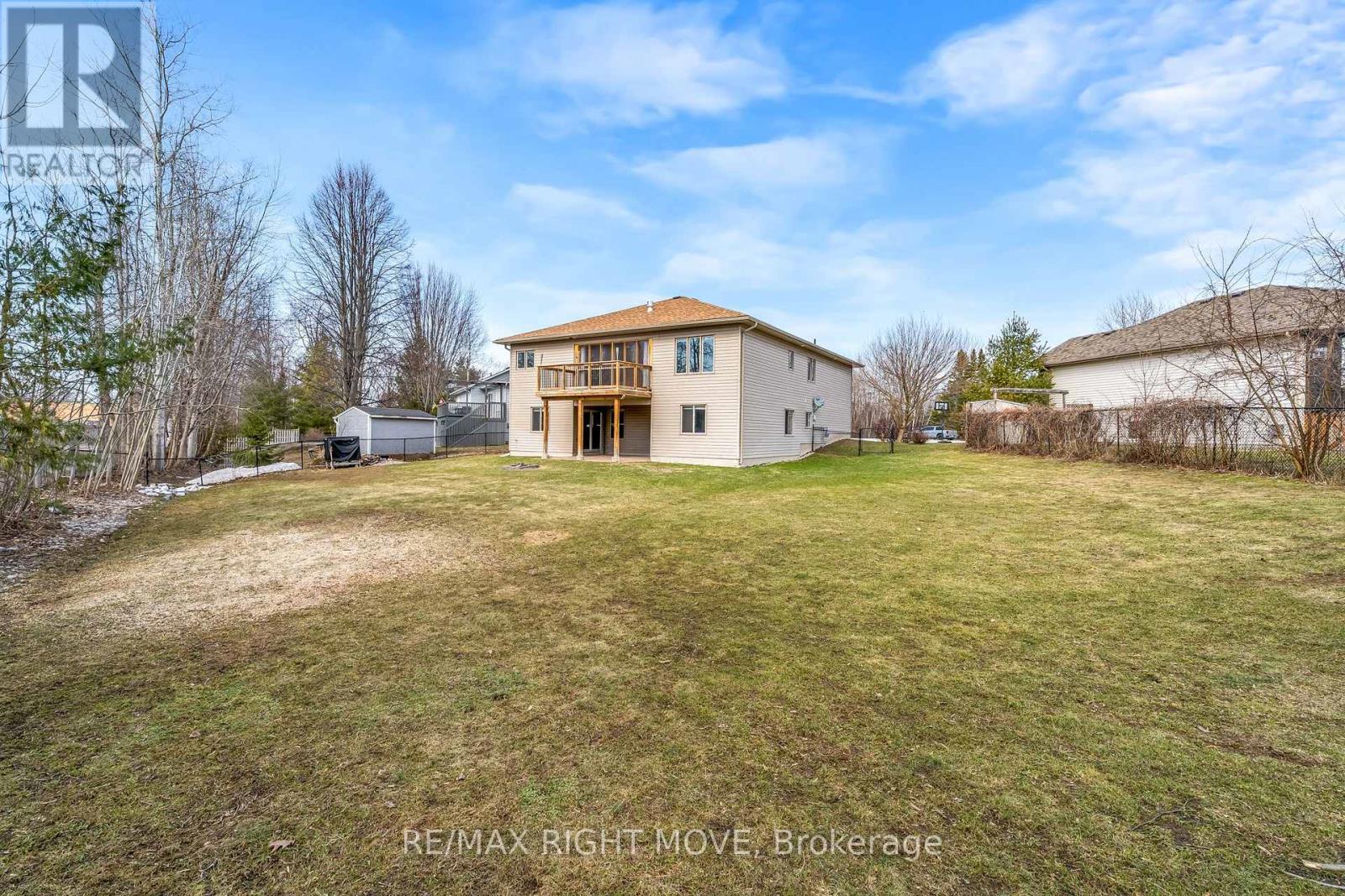 9 Sunrise Circle, Wasaga Beach, Ontario  L9Z 1H3 - Photo 45 - S12989210