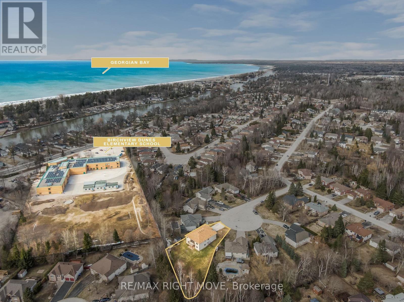 9 Sunrise Circle, Wasaga Beach, Ontario  L9Z 1H3 - Photo 48 - S12989210