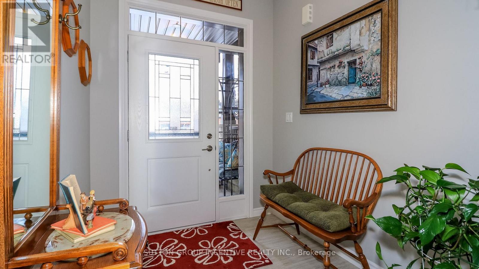 1012 Wright Drive, Midland, Ontario  L4R 0E4 - Photo 3 - S12989220