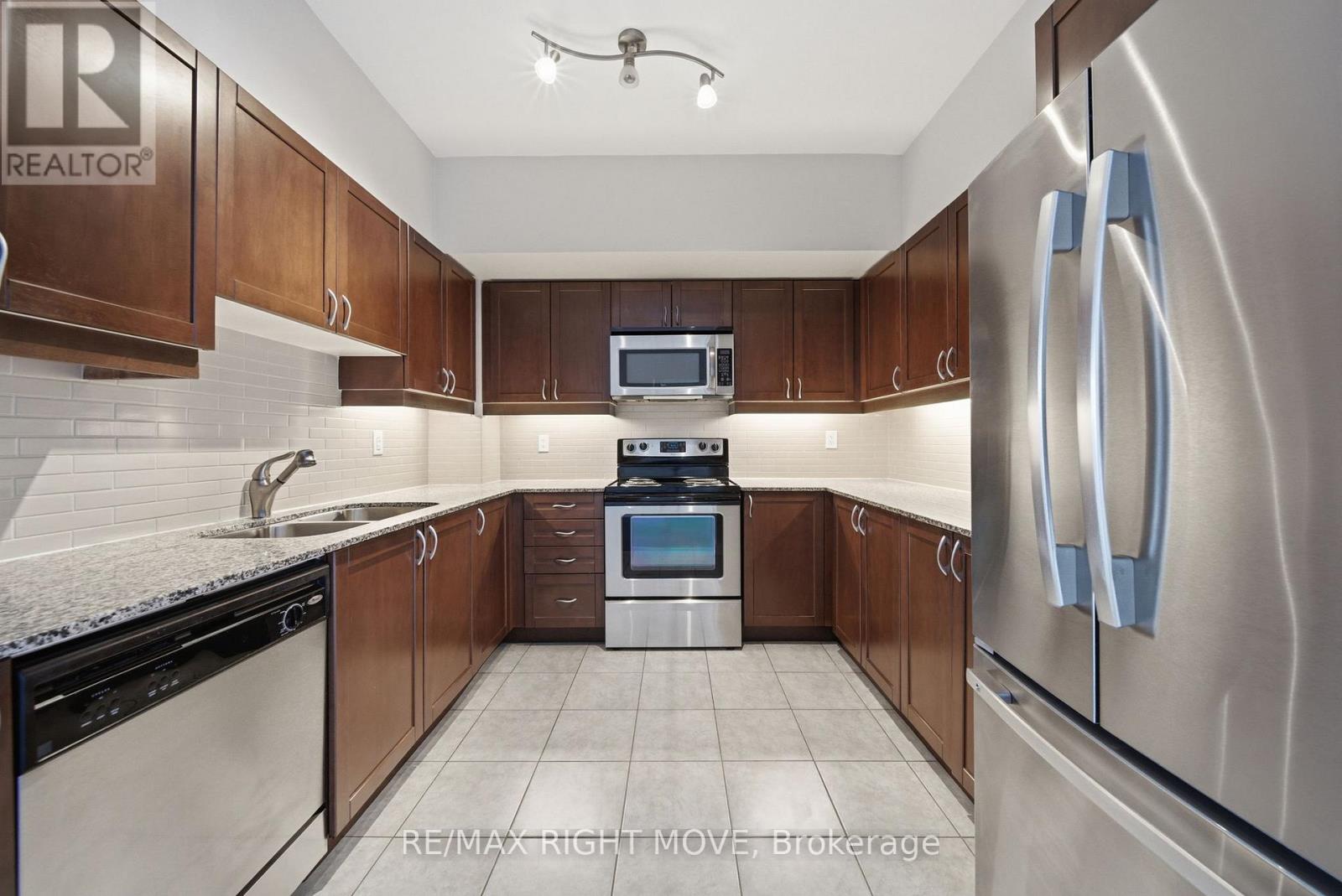 507 - 354 Atherley Road, Orillia, Ontario  L3V 0B8 - Photo 11 - S12989242