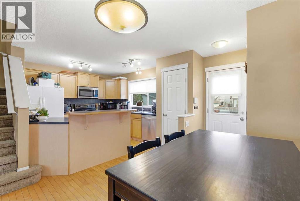 39 Copperfield Terrace SE, Calgary, Alberta  T2Z 4V5 - Photo 10 - A2295545