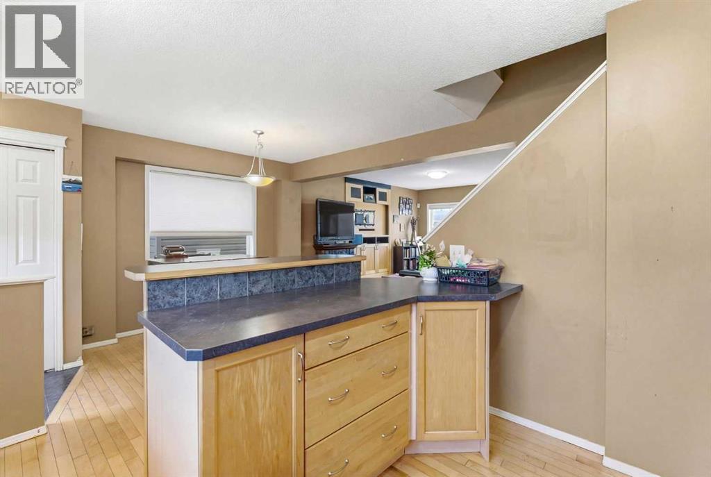 39 Copperfield Terrace SE, Calgary, Alberta  T2Z 4V5 - Photo 12 - A2295545