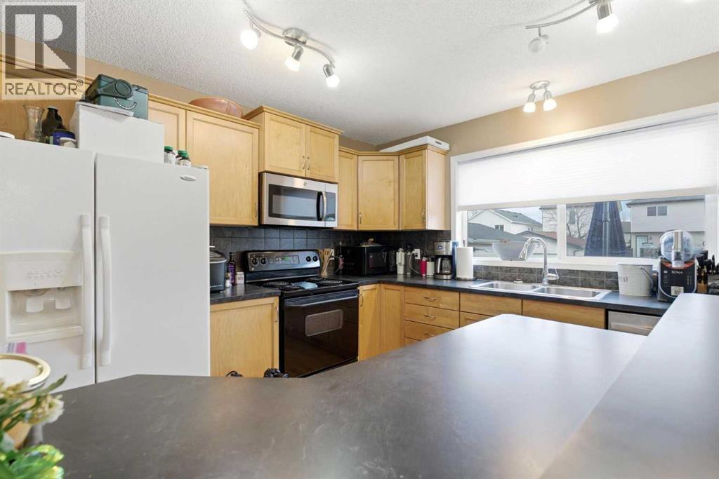 39 Copperfield Terrace SE, Calgary, Alberta  T2Z 4V5 - Photo 11 - A2295545