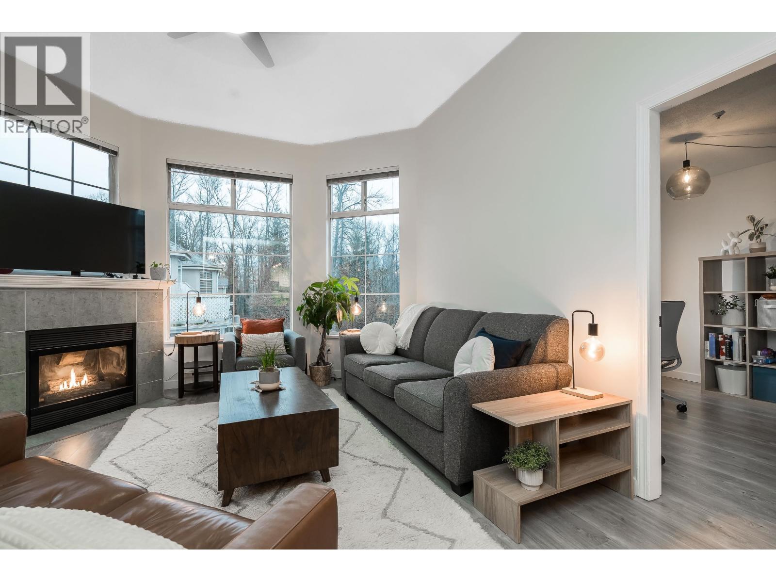 401 2678 DIXON STREET, Port Coquitlam, British Columbia