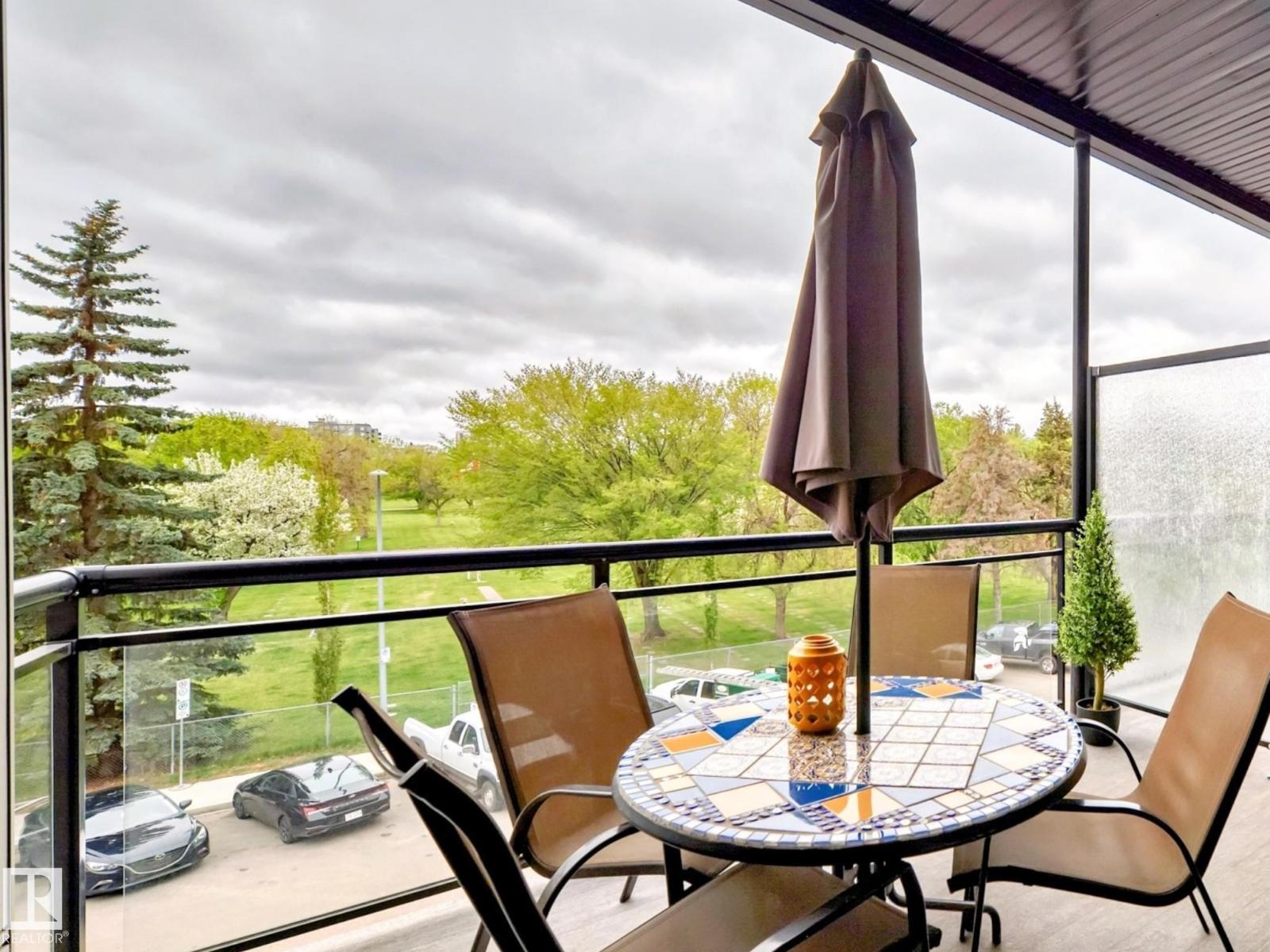 #303 10531 117 ST NW, Edmonton, Alberta