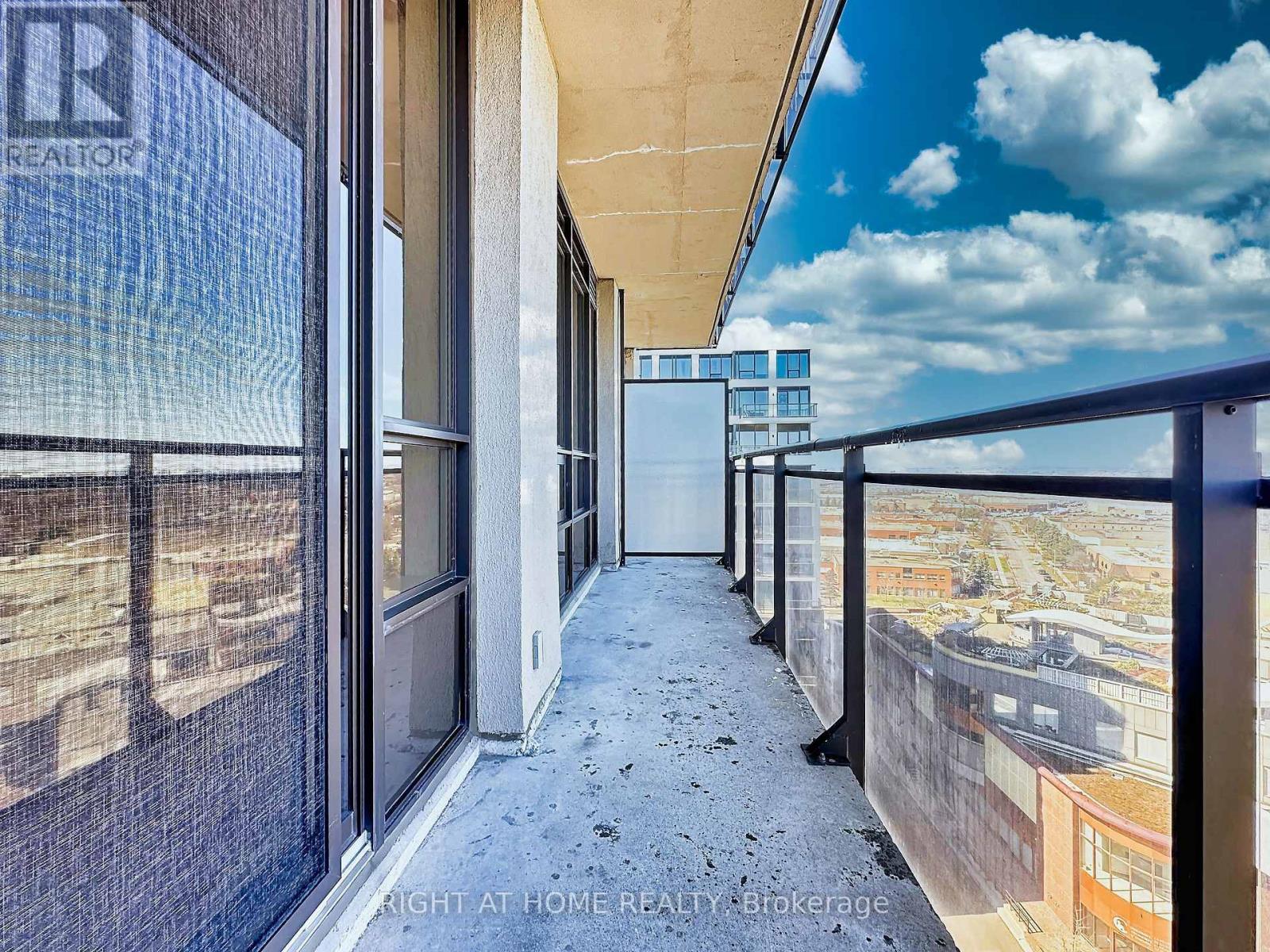 Lph09 - 55 De Boers Drive, Toronto, Ontario  M3J 0G5 - Photo 17 - W12989268