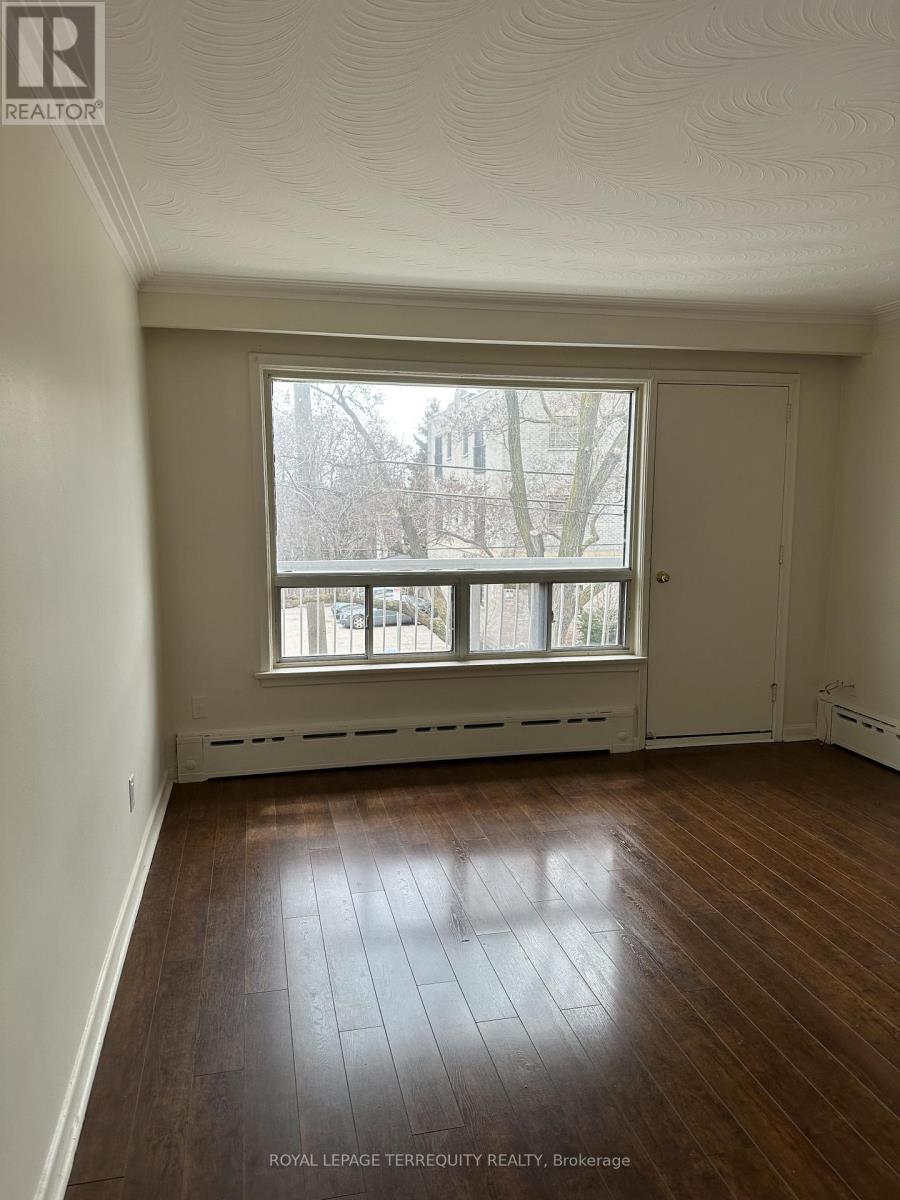 #3 - 150 Portland Street, Toronto, Ontario  M8Y 1B2 - Photo 3 - W12989298