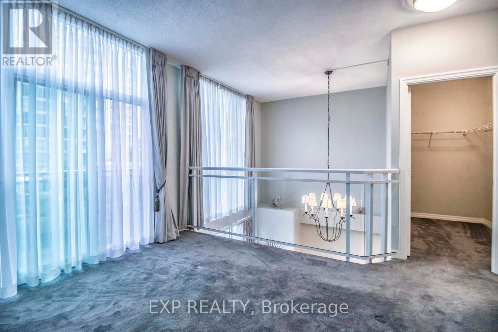 707 - 3939 Duke Of York Boulevard, Mississauga, Ontario  L5B 4N2 - Photo 30 - W12989314