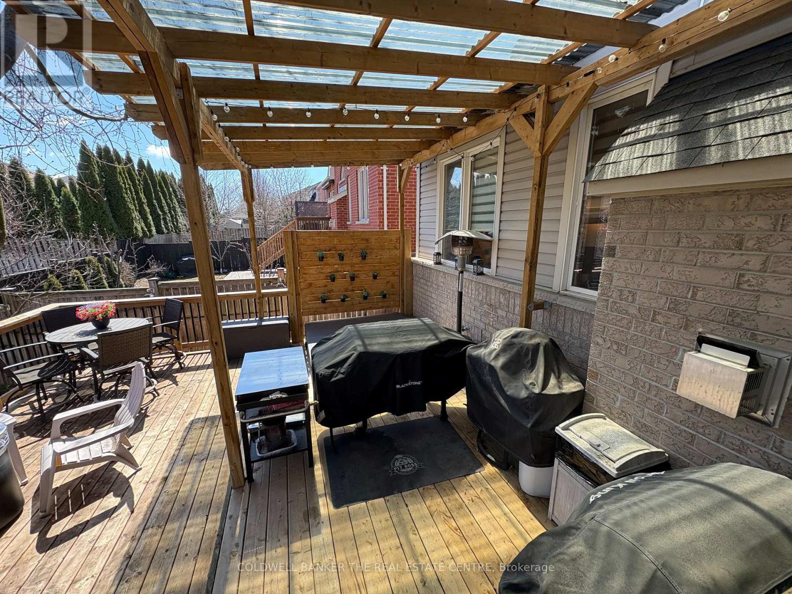 33 Booth Street, Bradford West Gwillimbury, Ontario  L3Z 0A4 - Photo 36 - N12918428