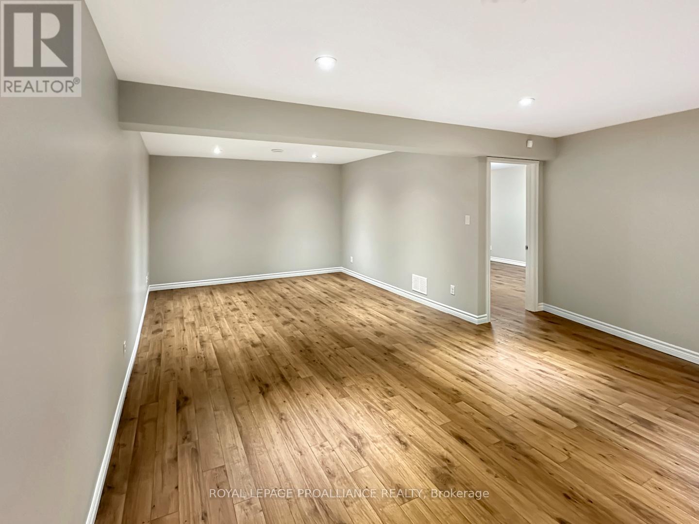 53 Sarah Court, Belleville, Ontario  K8P 0B2 - Photo 25 - X12918822